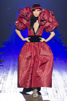 Marc Jacobs Fall 2018 Ready-to-Wear Марк Джейкобс осень зима 2018 коллекция неделя моды в Нью Йорке Mainstyles